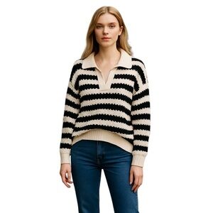 Blue Blush White Black Sweater Open Collar V Neck women’s sz Medium